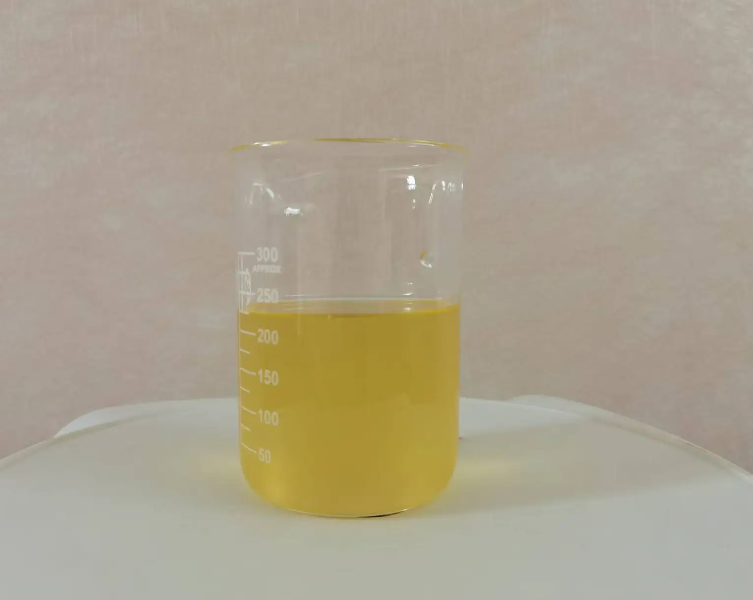 無氟防水劑生產(chǎn)企業(yè)哪家好？源頭防水劑廠家與三防防水劑推薦指南